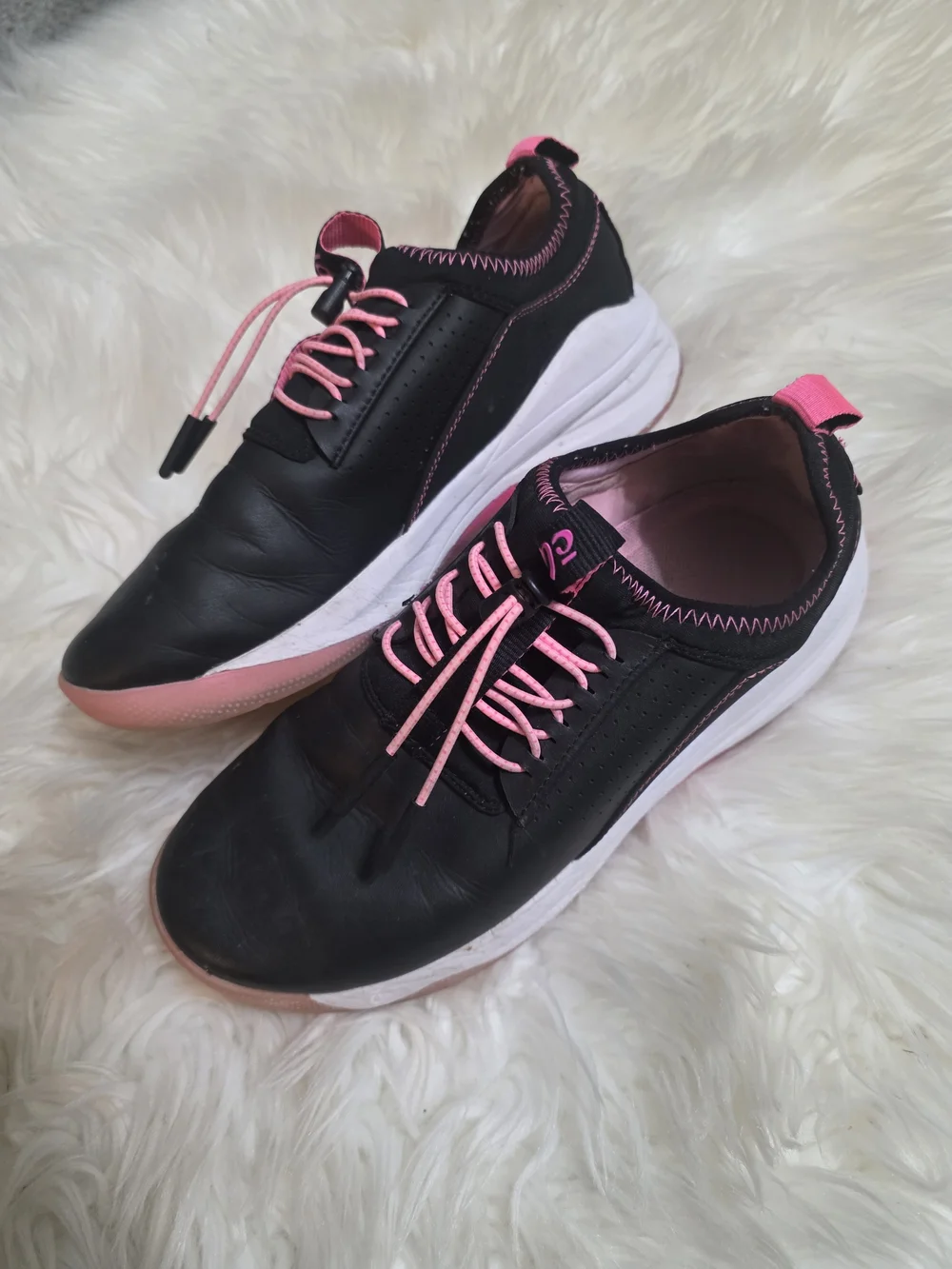 Women's Black Sneakers with Pink Accents - Lightweight Everyday Sport Shoes